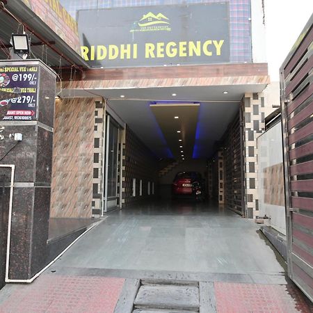 Hotel Riddhi Regency Лакхнау Экстерьер фото
