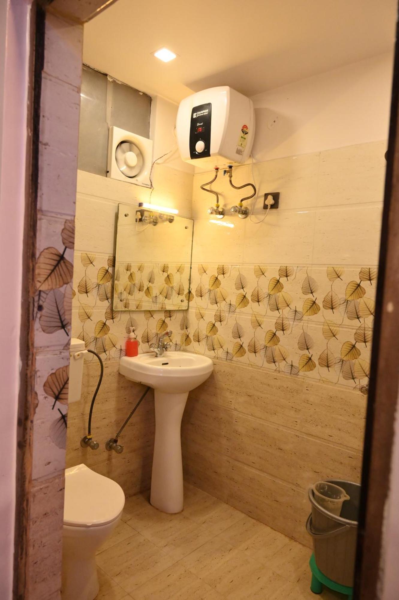 Hotel Riddhi Regency Лакхнау Экстерьер фото